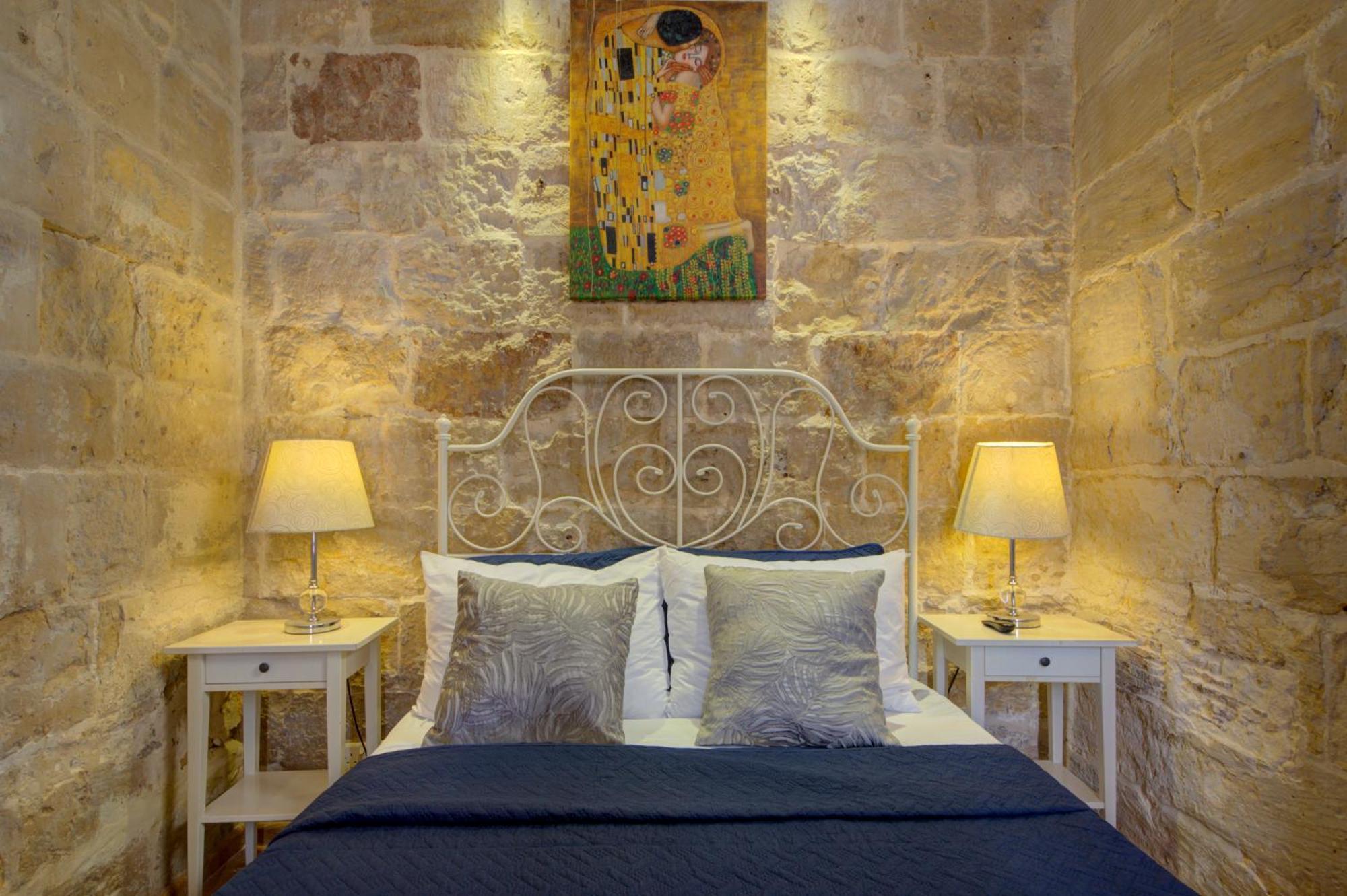 Valletta Waterfront Villa With Pool And Jacuzzi ภายนอก รูปภาพ